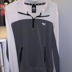 VS Quarter-Zip